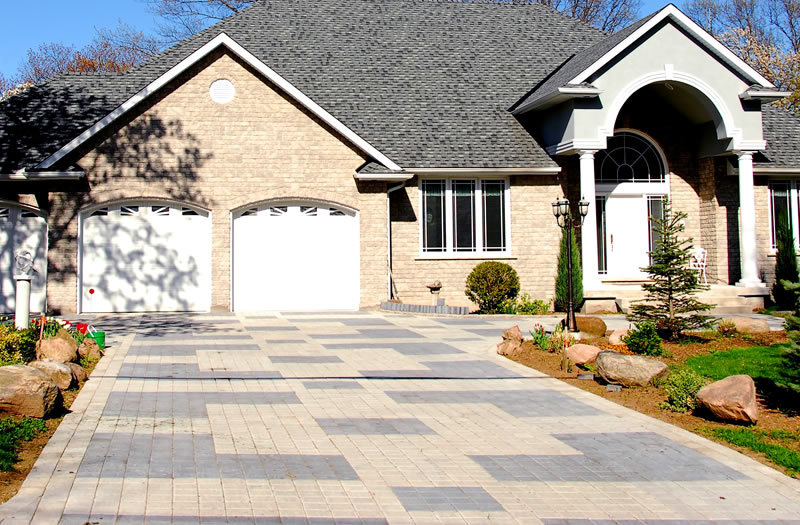 How to seal brick pavers